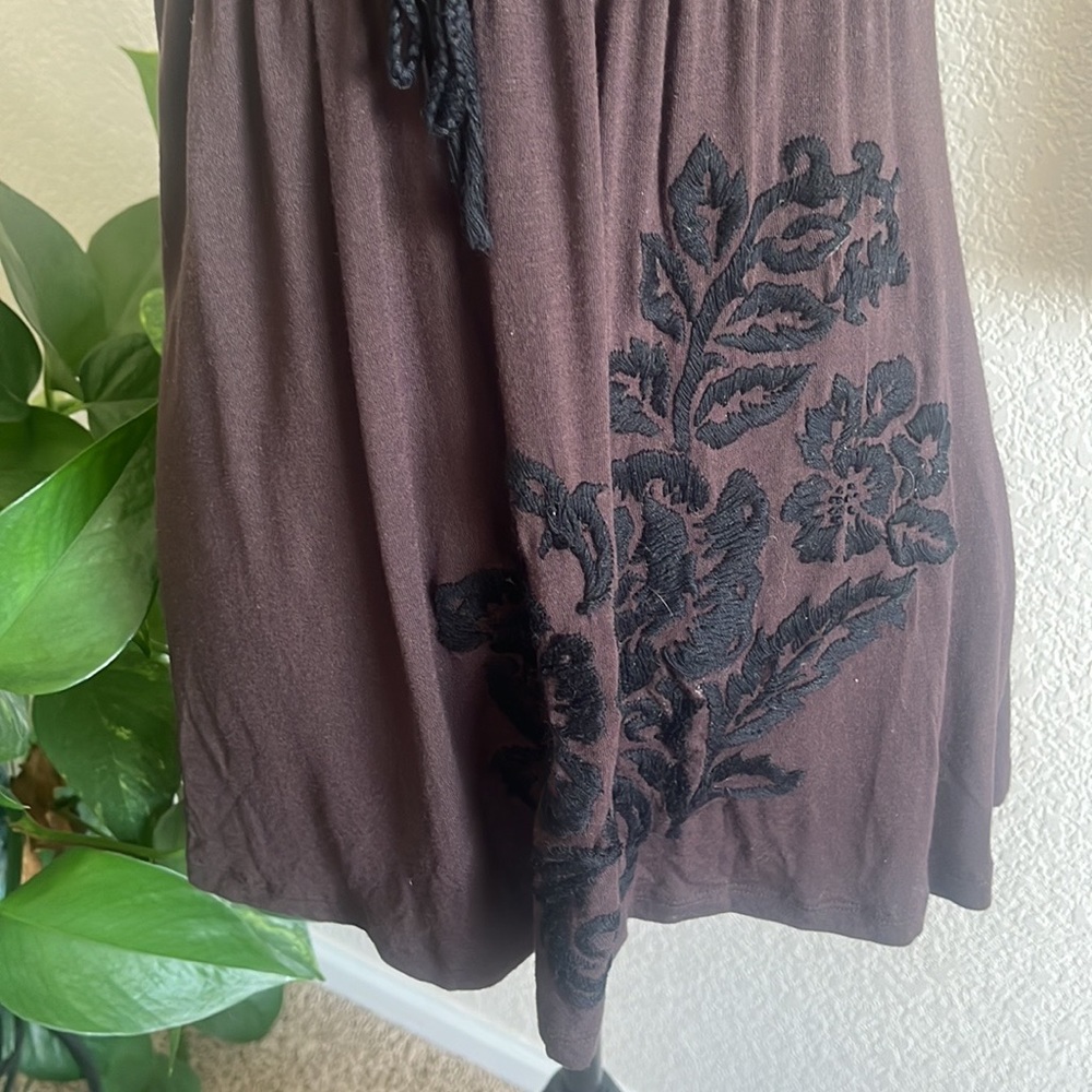 Soul Revival Womens Black Embroidered Silk Jewel Detail Tank - Picture 7 of 8